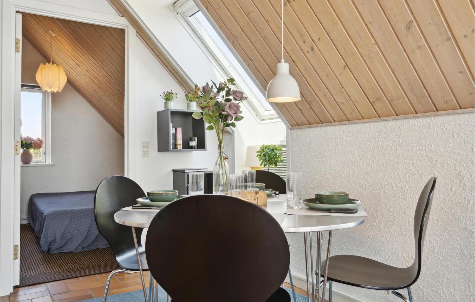 1 Bedroom Nice Apartment In Idestrup Bøtø By Bagian luar foto