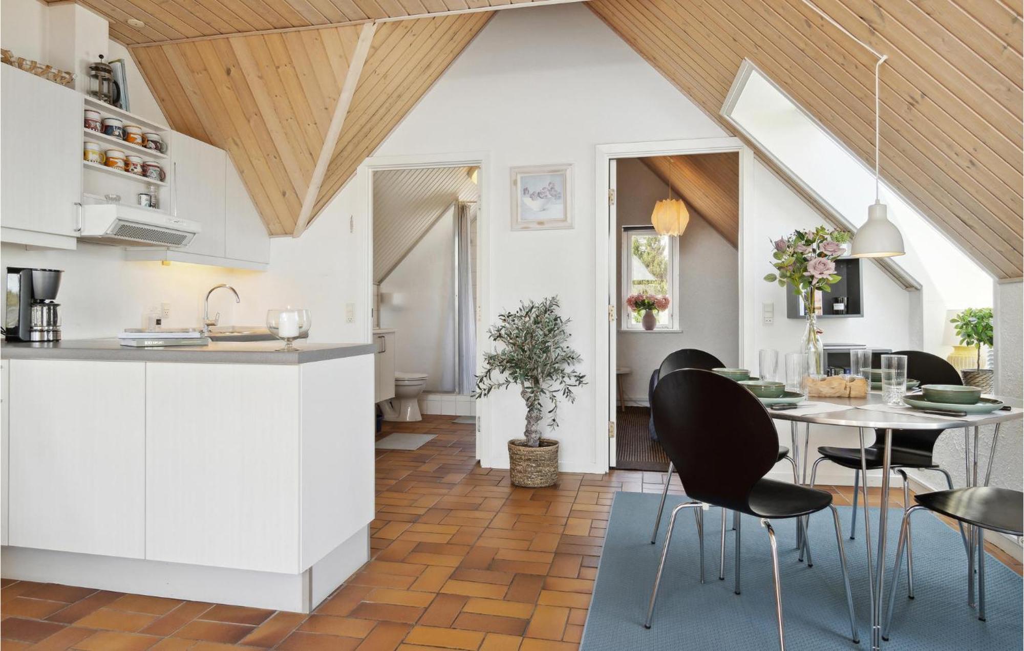 1 Bedroom Nice Apartment In Idestrup Bøtø By Bagian luar foto